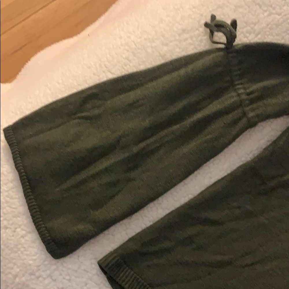 Sweater - Picture 2 of 3
